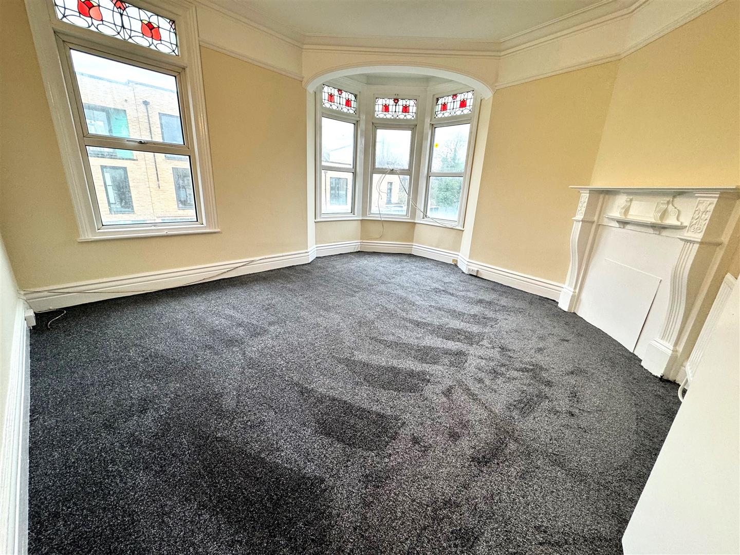 Living Room.jpg